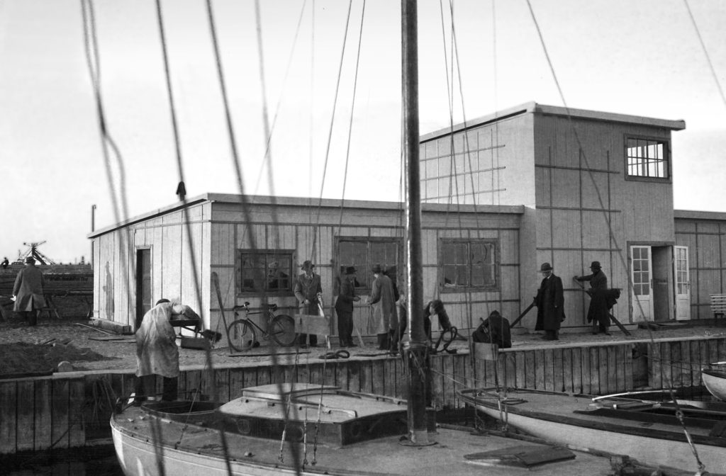 Nowa przystań "Gryfu" w Basenie Jachtowym im. Gen. Zaruskiego, 1938 r.